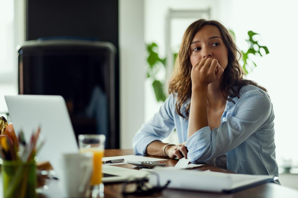 Para abrir empresa precisa ter nome limpo? É obrigatório ter sócio? Veja as regras e o que pode impedir sua abertura.